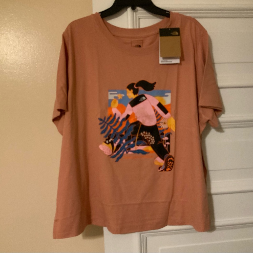 NWT THE NORTH FACE TEE SHIRT.  SIZE 2X.  Plus size.